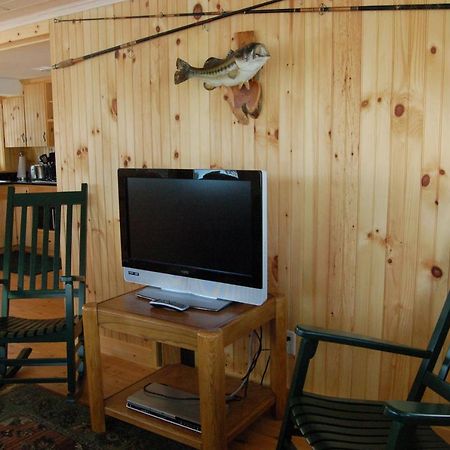 Sebago Lake Lodge & Cottages North Windham Экстерьер фото