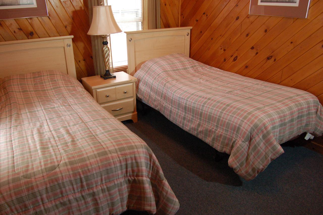 Sebago Lake Lodge & Cottages North Windham Экстерьер фото