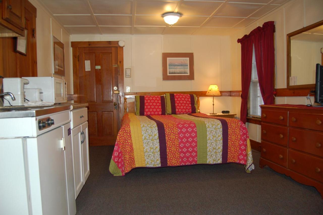 Sebago Lake Lodge & Cottages North Windham Экстерьер фото
